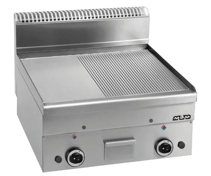 FRY-TOP A GAS – ½ PLAQUE LISSE - ½   PLAQUE RAYEE MBM MINIMA600-GFT66LR