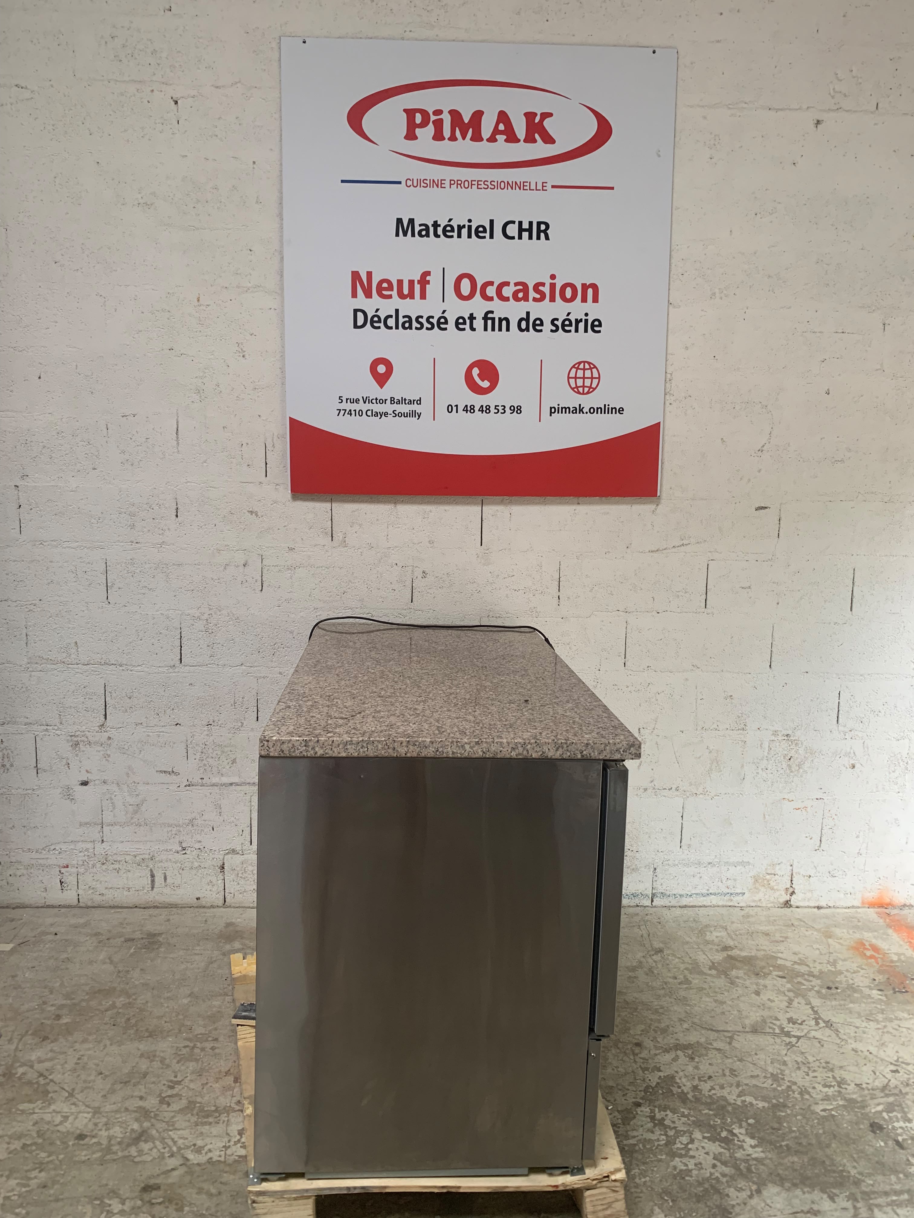 Table réfrigérée positive Polar Série G 3 portes – 368 L – CL109