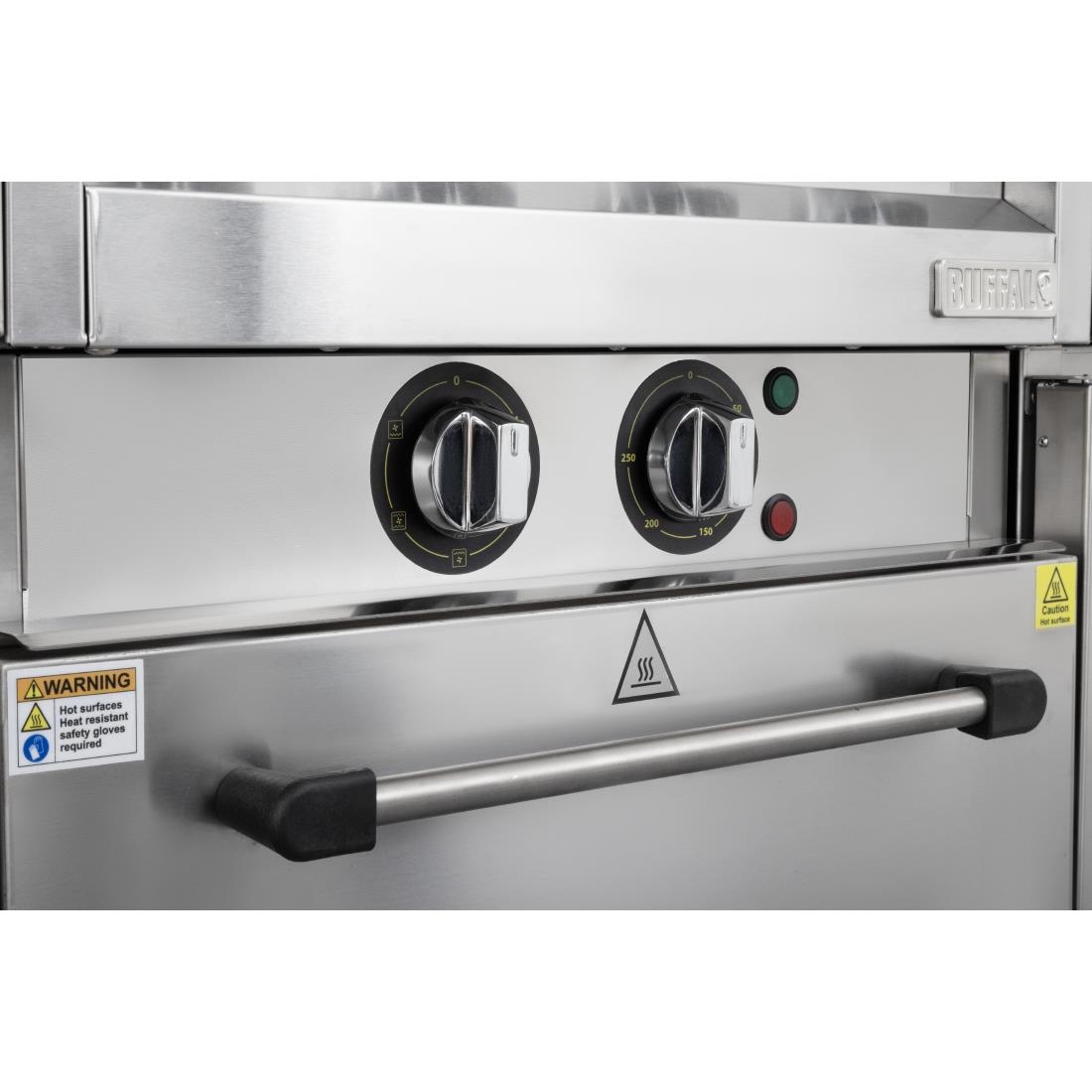 Four à convection dessous de comptoir Buffalo Série 600 CU470