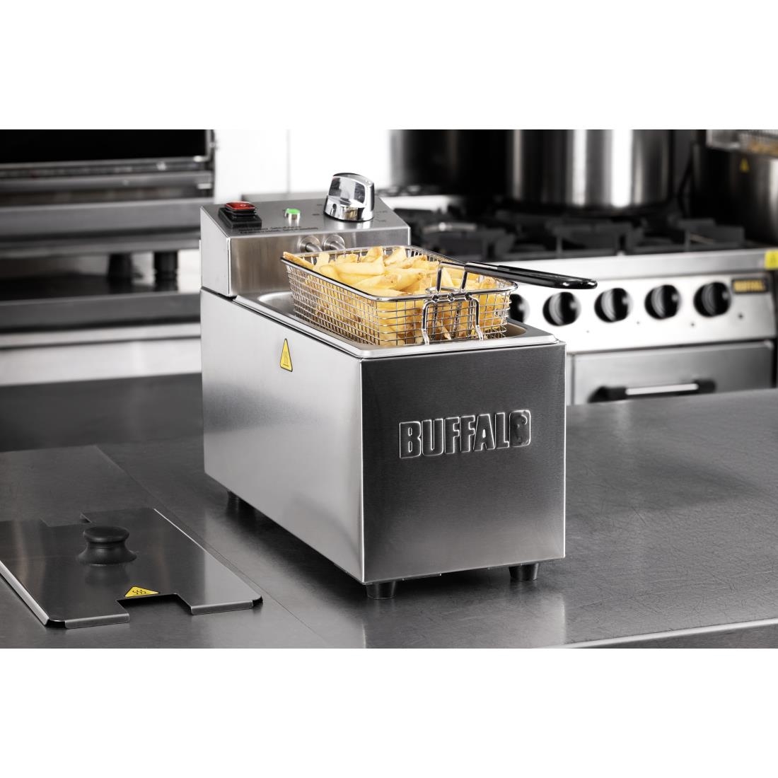 Friteuse de comptoir simple avec panier Buffalo 3L CU614