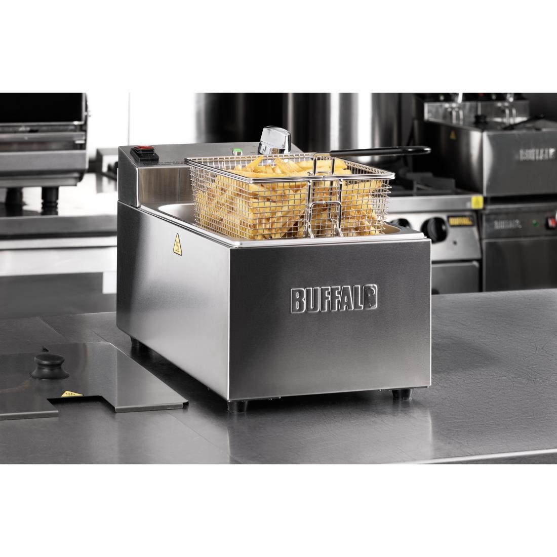 Friteuse de comptoir simple avec panier Buffalo 5L CU616