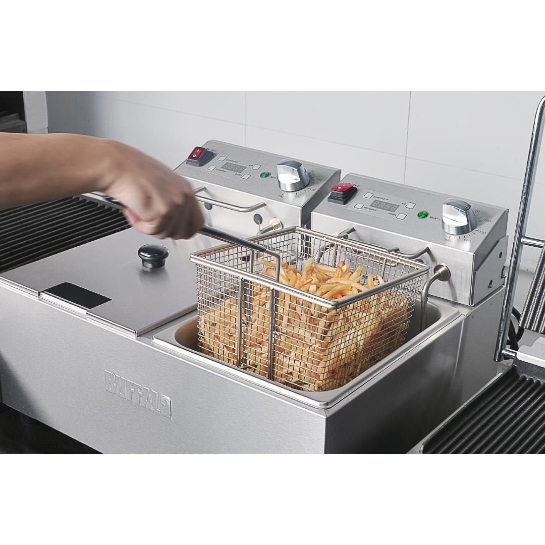 Friteuse double avec minuterie Buffalo - 2x5L 2x2,8kW FC259