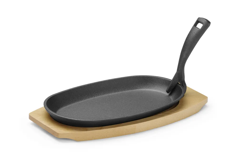 Plat en fonte avec dessous en bois et poignée avec pince HENDI 629383